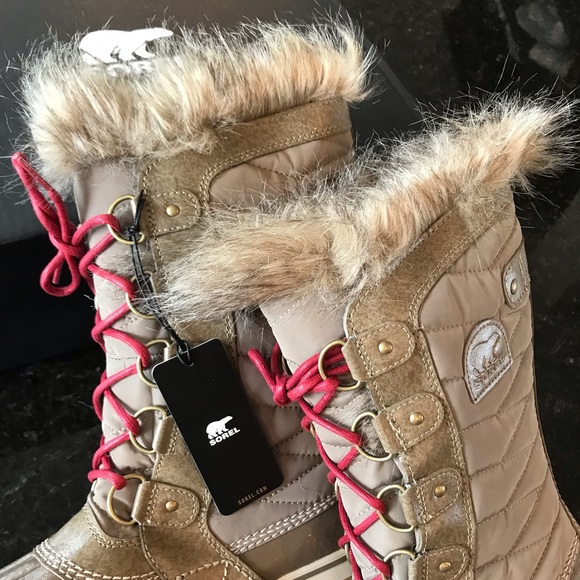 New Sorel Tofino II Boot, Khaki Waterproof Winter Boots, Gold Faux Fur Glam Boot - Picture 2 of 16